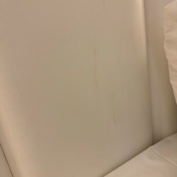 Dedeman Hotels Temiz Olmayan Yastıklar Ve Oda
