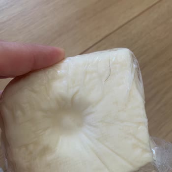 Migros İnek Peyniri Kıl Var