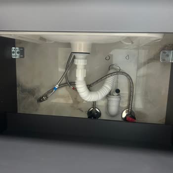 Vitra, Ustalarının Maaşlarını Vermiyor Sanırım