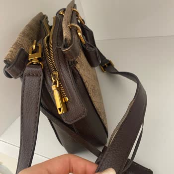 Guess 5 Ayda Soyulan Ve Her Yeri Deforme Olan Çanta!