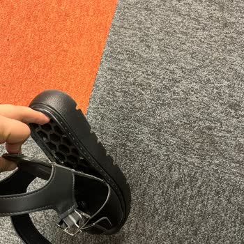 Polaris 3 Gün İçerisinde Aldığım Sandalet Koptu