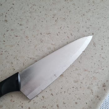 Tefal Paslanmaz Çelik Şef Bıçağı İlk Kullanım Sonrası Paslandı