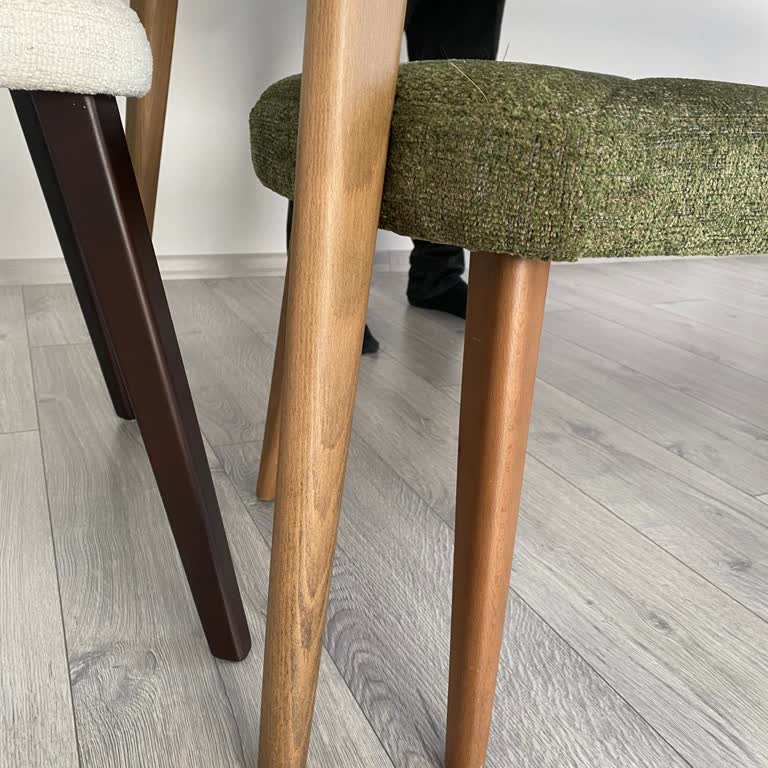 Doğtaş Mobilya Farklı Renk Ve Ayaklarla Gelen Yemek Odası Takımı