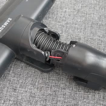 Samsung Jet 60 Başlık Kırıldı