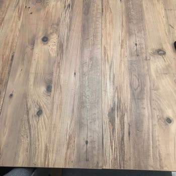 Modalife Yemek Masası Everest Tepesinden Daha Yamuk
