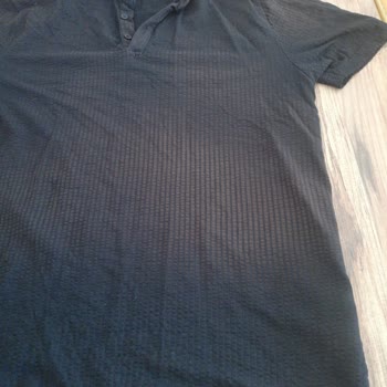 LCW'de Siyah Renkli Ürünlerin Kalitesizliği