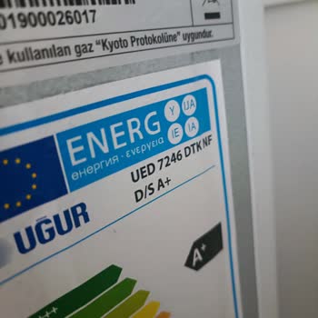 Uğur Soğutma Ued 7246 Derin Dondurucunun Kapı Kolu