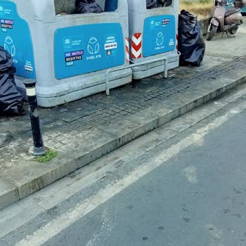 Beşiktaş Belediyesi Konteyner Ve Motor Bisiklet Sorunu
