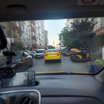 Taksiciler Odası Taksici Gideceğim Yeri Beğenmeyip Devam Etti