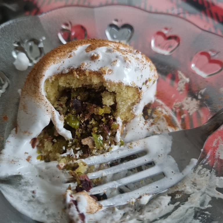 Kerebiçci Oğuz Kerebiç İçinde Antep Fıstığı Kabuğu