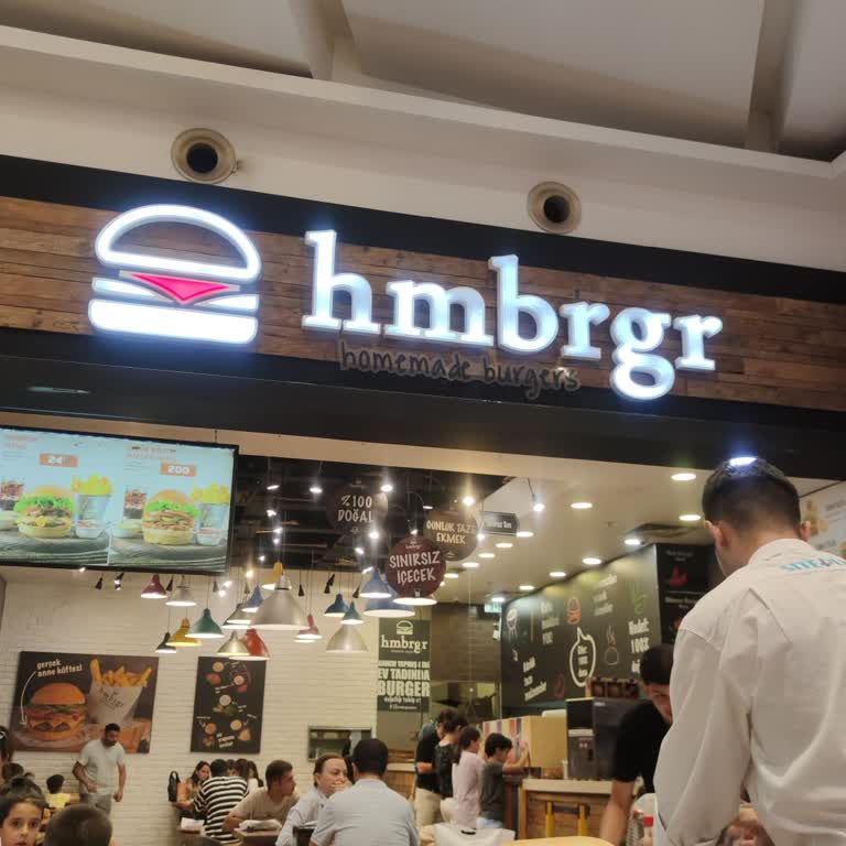 Hmbrgr Kasiyer Şikayeti, Ve İlgisizliği