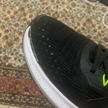Hummel Ayakkabı Alma Aldırma!