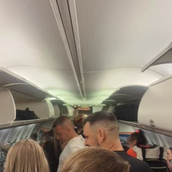 Sunexpress'in Bazı Müşterilerinin Bavullardan Para Alıp Almaması Hk.