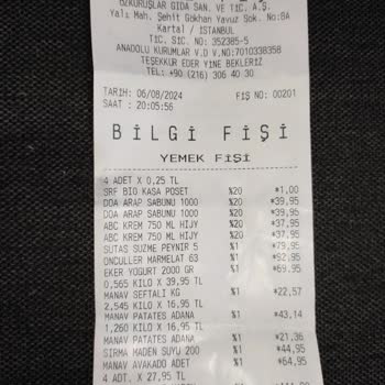 Özkuruşlar Market Sensodyne Promosyon Bardağını Ücretli Satıyor