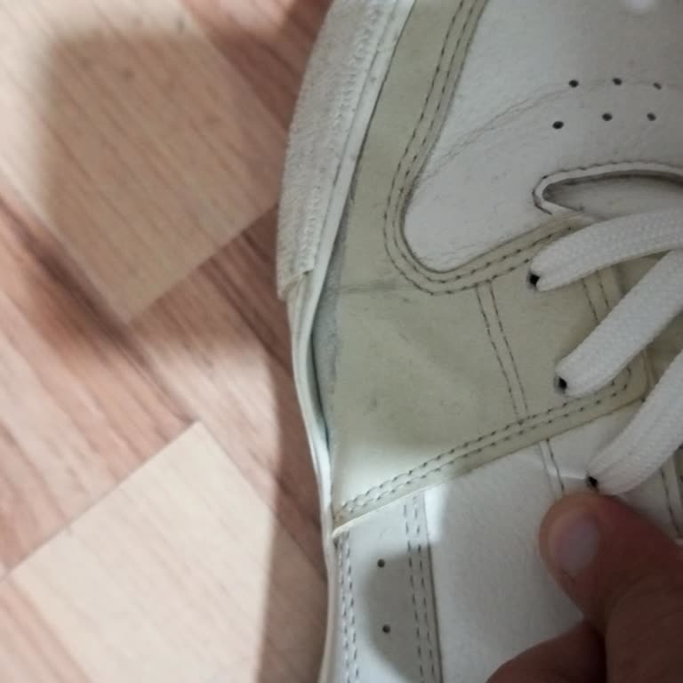 Zara Ayakkabı Yanları Açıldı