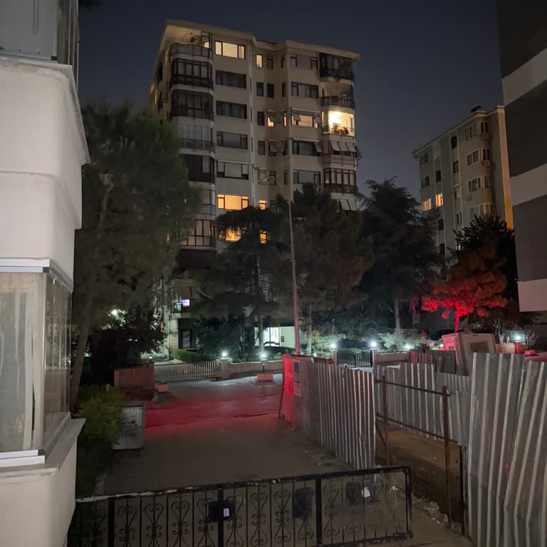 AYEDAŞ'ın Sokak Lambası Sorunu Güvenlik Tehdit Ediyor