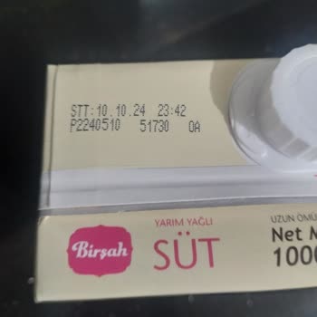 A101den Aldığım Son Tüketim Tarihi İleride Olan Bozuk Süt
