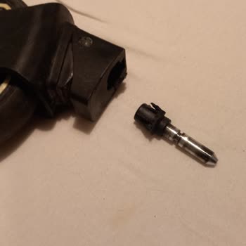 Kraft Bebek Arabası Tekerlek Kırılması