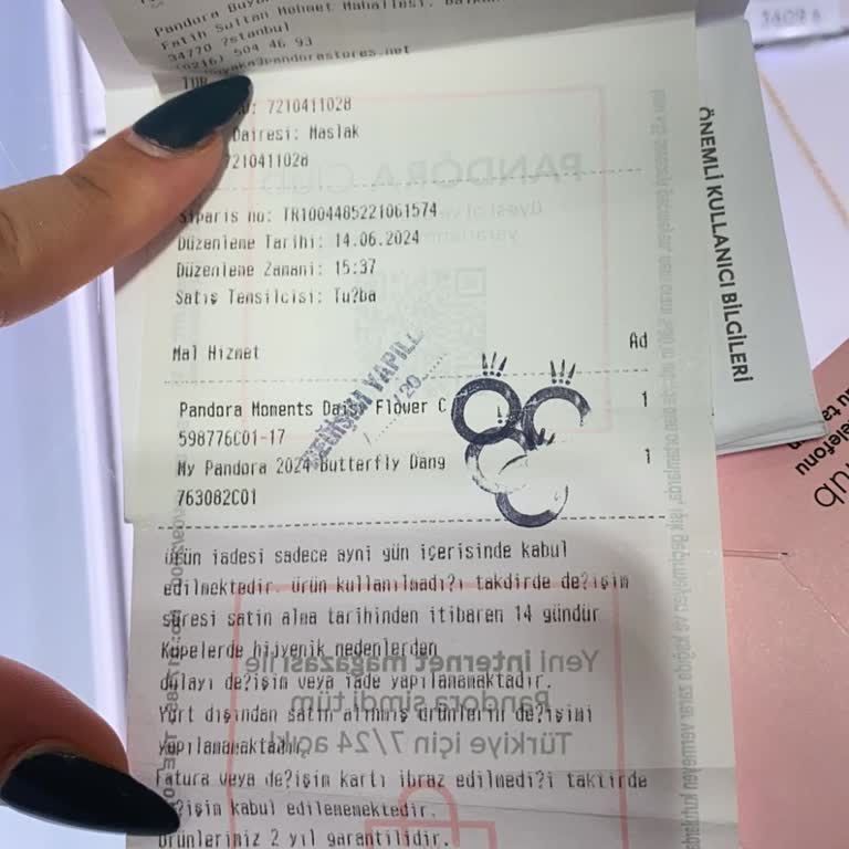 Pandora Mücevher Pandora Sadakat Kartı Hediye Sorunu Ve İlgisiz Yönetici