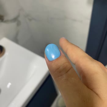 Ayşe Muslu Beauty Center Amatör Tırnak Hizmeti Ve Yüksek Ücret