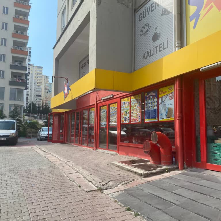 Şok Marketler Şok Markete Ayın 7'sinde Gelen Sandalyeyi Satmamaları