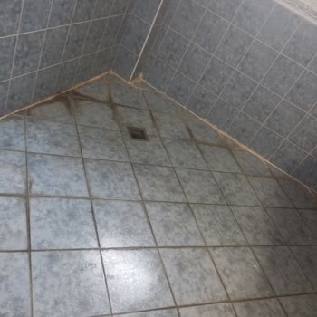 Gaziantep Üniversitesi Şahinbey Araştırma ve Uygulama Hastanesi Üniversite Hastanesinin Tuvaleti Hiç Temizlenmiyor