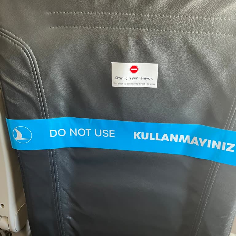 AJet (Anadolu Jet) Uygun Olmayan Koltuk Satışı Ve Rahatsız Yolculuk