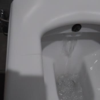 Duravit Klozet Kapağı 2. Kez Çatladı