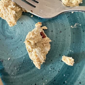 Harras Fıstıklı Helva İçinde Cam