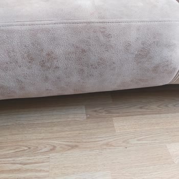 Modalife Bir Günde Leke Olan Koltuklar