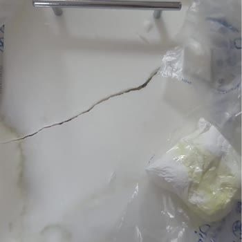 PTT Kargo PTT Kırılabilir Etiketi Olmasına Rağmen Ürünü Kırık Teslim Ediyor.