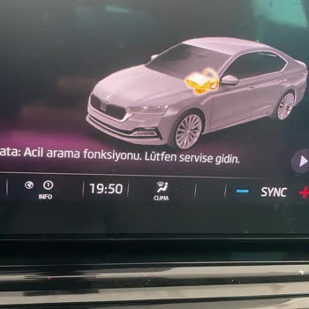 Skoda Octavia 2021 Modelde Sürekli Vites Ve SOS Arızası