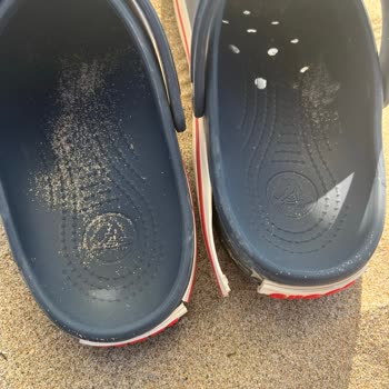 Crocs Terlik & Ayakkabı Crocs Terliklerde Kalite Sorunu Ve Müşteri Hizmetleri İlgisizliği