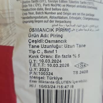 Tat Pirinç Paketinin İçinde Böcekler Var