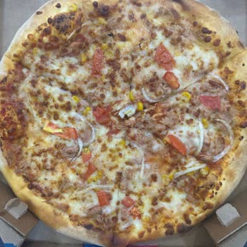 Domino's Pizza Ekstra Ödeme Yapın Malzemesiz Pizzanız Yolda!