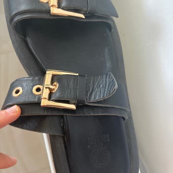 Elle Ayakkabı Kısa Sürede Aşınan Terlik Ve Yetersiz Müşteri Hizmeti
