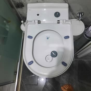 Vitra Klozet Dübelleri Kırıldı