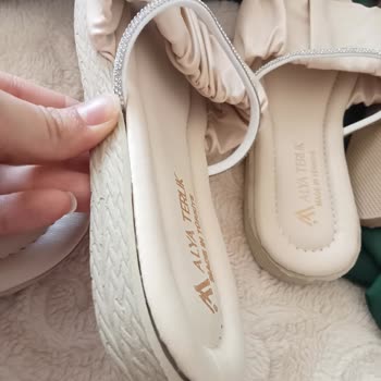 Hepsi Moda Kalitesiz Ürün Ve Müşteri Hizmetleri Eksikliği