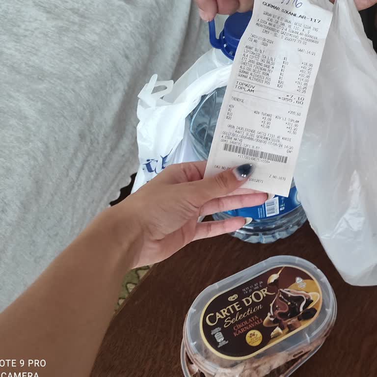 Gürmar Market Dondurma Açık Gönderildi