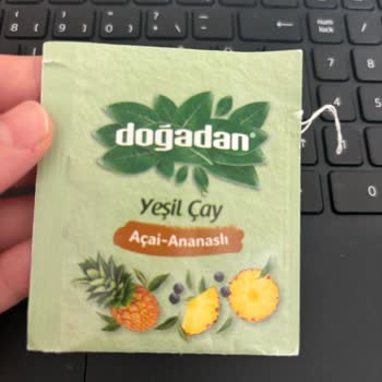 Doğadan Otel Odasında Yeşil Çay Ve Su Isıtıcı Sorunu