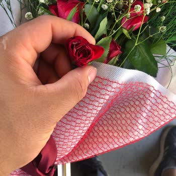 ÇiçekSepeti Beklentilerin Altında Kalan Çiçek Siparişi