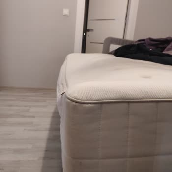 IKEA Hokkasen Marka Yatakta Çökme Olması