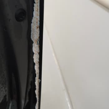 Citroen C5 Aircross Kapı İçi Boya Atması