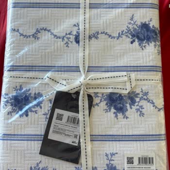 English Home Hediye Ürün Değişiminde Çözümsüzlük Ve İlgisizlik