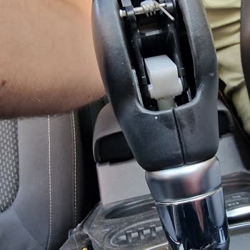 Renault + Karakuşlar Servisi = Pişmanlık