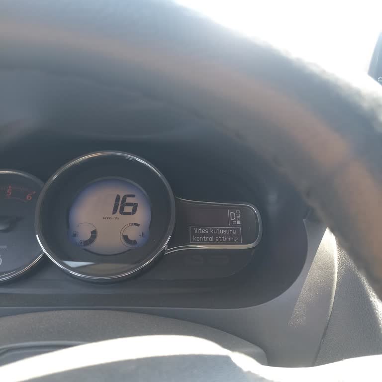 Renault Fluence Vites Kutusu Arızası