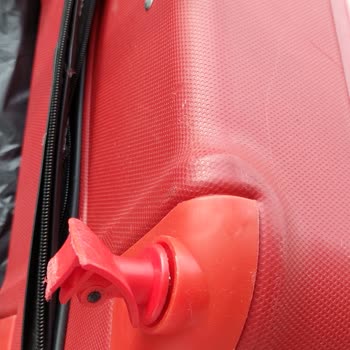 Damaged Luggage on Sunexpress Flight. I Demand Full Compensation