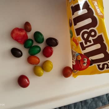 M&M's Draje M&m's Çikolatadan Taş Çıktı