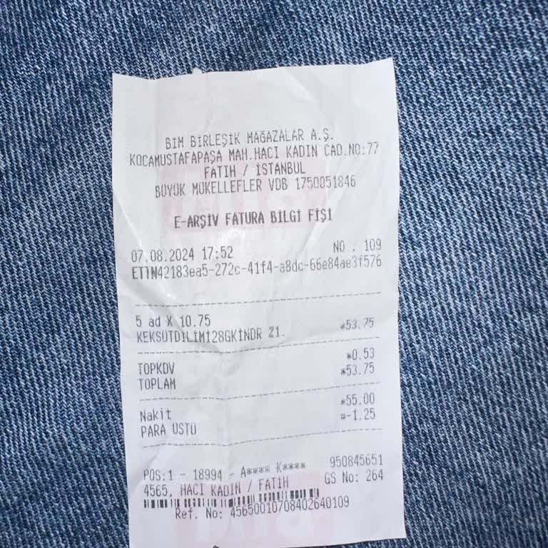 Kinderin İçinde Saç