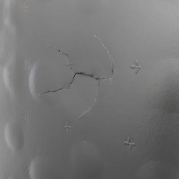 Altus Buzdolabı Ezik Ve Kırık Çıktı